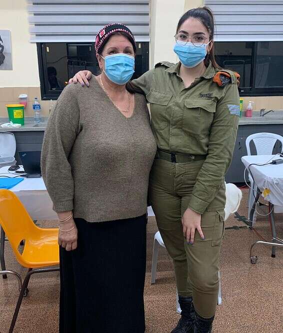 "חולמת לחבק את הנכדים" // צילום: דובר צה"ל